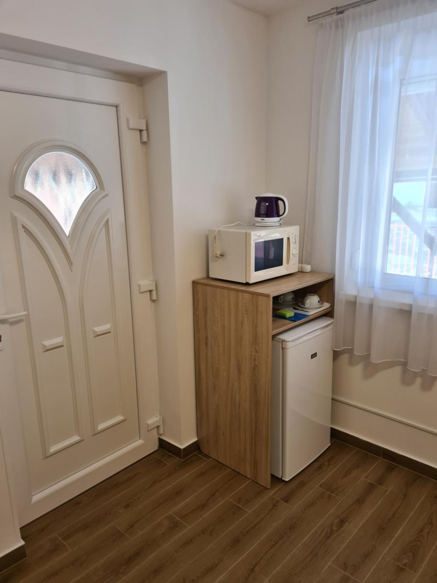 Táncsics Vendégház Siófok Habitación foto